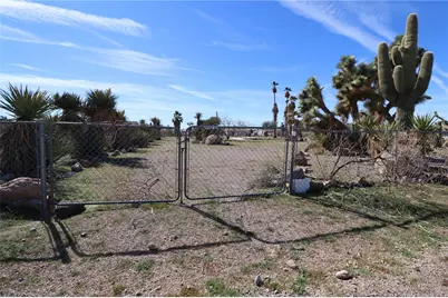 3008 W McConnico Road, Golden Valley, AZ 86413 - Photo 23