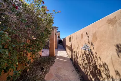 2933 Camino Del Rio, Bullhead City, AZ 86442 - Photo 7