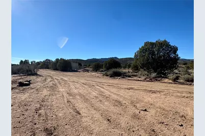 6806 N Frerichs Ranch Road, Hackberry, AZ 86411 - Photo 31