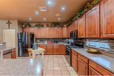 14158 S Calabasas Road, Yucca, AZ 86438 - Photo 45