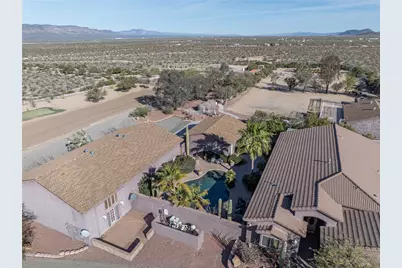 14158 S Calabasas Road, Yucca, AZ 86438 - Photo 9