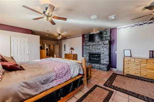14158 S Calabasas Rd, Yucca, AZ 86438 - Photo 57