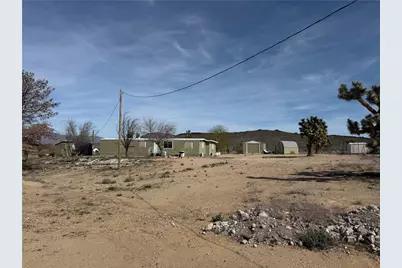 18852 N Telegraph Drive, Dolan Springs, AZ 86441 - Photo 3