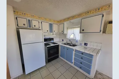 95 W Coral Isle Drive, Meadview, AZ 86444 - Photo 13