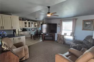 30380 N Dutton Dr, Meadview, AZ 86444 - Photo 11