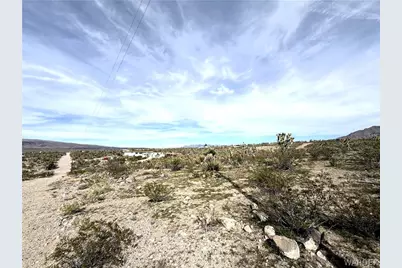 328-04-391 N Mariposa Drive, Dolan Springs, AZ 86441 - Photo 3
