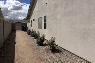 2063 John Wayne Dr, Kingman, AZ 86409 - Photo 41