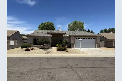 2063 John Wayne Drive, Kingman, AZ 86409 - Photo 1