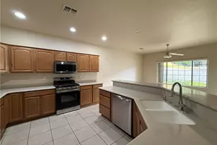2063 John Wayne Dr, Kingman, AZ 86409 - Photo 9