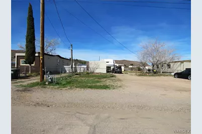 424 E Beverly Avenue, Kingman, AZ 86409 - Photo 5