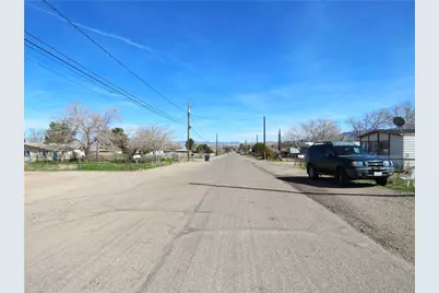 424 E Beverly Avenue, Kingman, AZ 86409 - Photo 7