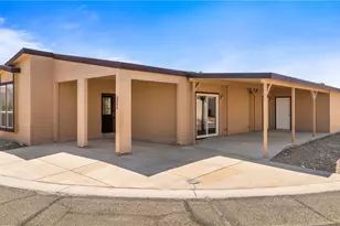 3304 Santana Loop, Bullhead City, AZ 86442 - Photo 5