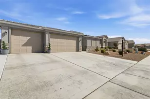 4686 E Old W Rd, Kingman, AZ 86401 - Photo 1