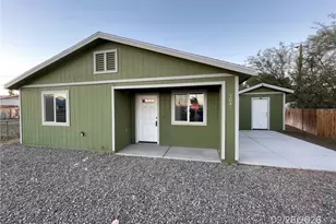 2041 Swan Cir, Bullhead City, AZ 86442 - Photo 1