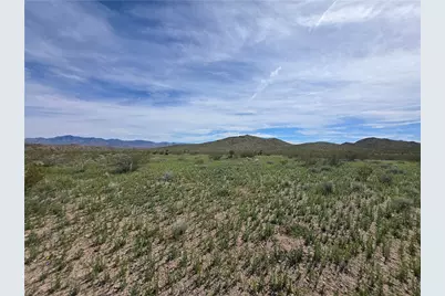 000 N Kanyr Road, Dolan Springs, AZ 86441 - Photo 7