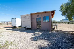 152 S Houck Rd, Golden Valley, AZ 86413 - Photo 39