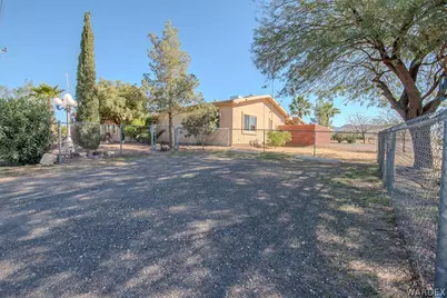 152 S Houck Road, Golden Valley, AZ 86413 - Photo 45