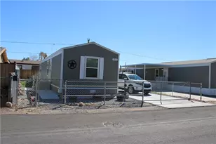 1864 El Dorado, Bullhead City, AZ 86442 - Photo 3