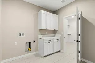 3238 Sidewheel Dr, Bullhead City, AZ 86429 - Photo 45