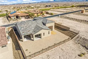 3238 Sidewheel Dr, Bullhead City, AZ 86429 - Photo 27
