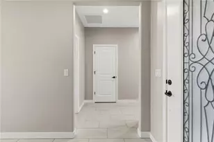 3238 Sidewheel Dr, Bullhead City, AZ 86429 - Photo 7