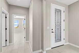 3238 Sidewheel Dr, Bullhead City, AZ 86429 - Photo 3