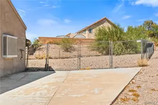 3539 Sunriver Ct, Bullhead City, AZ 86429 - Photo 11