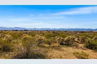 306-09-044 S Hope Road, Golden Valley, AZ 86413 - Photo 7