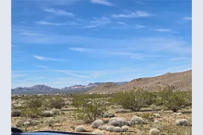 002 N Kanyr Road, Dolan Springs, AZ 86441 - Photo 13