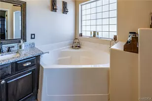 1163 E Cactus Valley Dr, Kingman, AZ 86409 - Photo 23