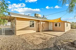 5390 Maricopa Dr, Topock, AZ 86436 - Photo 11