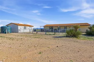 8616 W Chuar Dr, Golden Valley, AZ 86413 - Photo 13