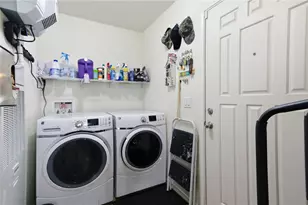 8616 W Chuar Dr, Golden Valley, AZ 86413 - Photo 25