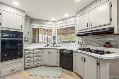 1636 Lakeside Drive, Bullhead City, AZ 86442 - Photo 21