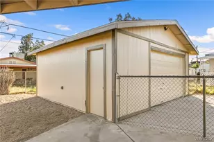 1636 Lakeside Dr, Bullhead City, AZ 86442 - Photo 9