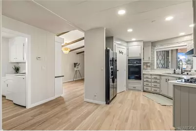 1636 Lakeside Drive, Bullhead City, AZ 86442 - Photo 17