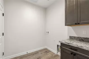 3232 Sidewheel Dr, Bullhead City, AZ 86429 - Photo 37