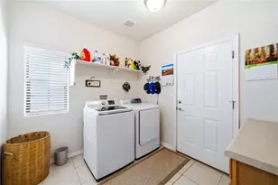 1994 Gene Autry Dr, Kingman, AZ 86409 - Photo 35