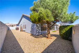 1994 Gene Autry Dr, Kingman, AZ 86409 - Photo 41