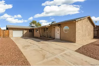 2434 Camino Del Rio, Bullhead City, AZ 86442 - Photo 7
