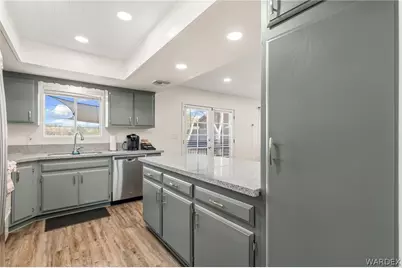 2434 Camino Del Rio, Bullhead City, AZ 86442 - Photo 19