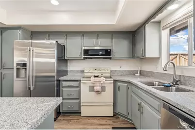 2434 Camino Del Rio, Bullhead City, AZ 86442 - Photo 21