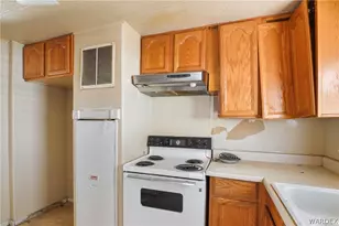 464 Harbor Dr, Bullhead City, AZ 86442 - Photo 9