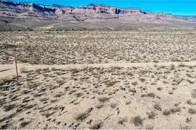 4302 W Speedway Road, Yucca, AZ 86438 - Photo 7