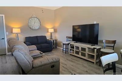 4302 W Speedway Road, Yucca, AZ 86438 - Photo 11
