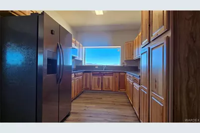 4302 W Speedway Road, Yucca, AZ 86438 - Photo 17
