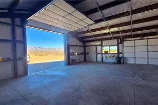 4302 W Speedway Rd, Yucca, AZ 86438 - Photo 9