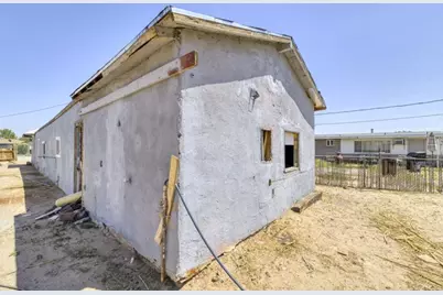 10025 S Driftwood Circle, Mohave Valley, AZ 86440 - Photo 27