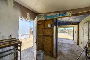 10025 S Driftwood Circle, Mohave Valley, AZ 86440 - Photo 23