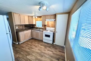 854 Citrus St, Bullhead City, AZ 86442 - Photo 13